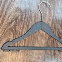 رگال و چوب لباسی|بندرخت و رختآویز|شوش, |دیوار