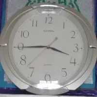 ساعت دیواری