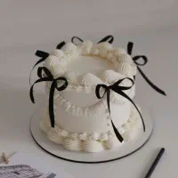 کیک تولد و جارکیک کافیشاپی