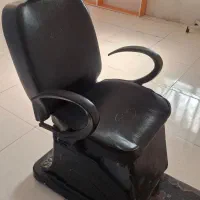 وسایل سالن کامل موجود هست|آرایشگاه و سالنهای زیبایی|باوی, |دیوار