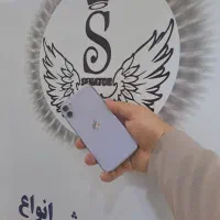 ایفون ۱۱ نرمال۱۲۸گیگ