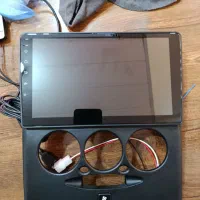 مانیتور با قاب پراید