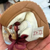 بچگانه کفش|کفش و لباس بچه|قم, تولید دارو و یخچال|دیوار