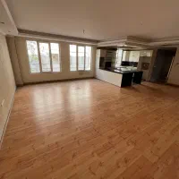 واحد۱۵۰متری/۳خواب/فول/غرق نور