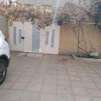 آپارتمان/۱۱۰ متری/۲ خواب بزرگ/نور جنوبی/|فروش آپارتمان|اصفهان, وحید|دیوار