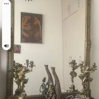 ایینه و دوعدد شمعدونی برنجی