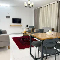 اجاره روزانه منزل مبله در شیراز طبقه سوم باآسانسور