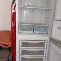 تعمیر انواع یخچال های ایرانی  وخارجی درمنزل|خدمات پیشه و مهارت|بروجرد, |دیوار