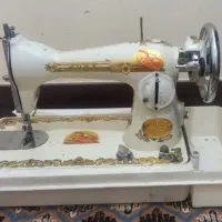 دو عددچرخ خیاطی.سفید مناسب اکسسوری