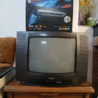 تلوزیون رنگی  دستگاه دیجیتال و پایه دیواری  دیواری