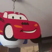 یک عدد لوستر اتاق کودک