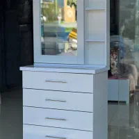 تخت تختخواب سرویس خواب میز توالت میز آرایش|تخت و سرویس خواب|بندر انزلی, کارآموزی|دیوار