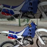 سوزوکی ۲۰۰ تی اس آر
