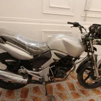 موتور رهرو ۲۰۰ مدارک کامل بیمه