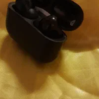 یک ایرپاد خاص برای آدم‌های خاص|لوازم جانبی موبایل و تبلت|مشهد, نیروی هوایی|دیوار