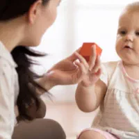 پرستار پسر ۴ ساله پاره وقت