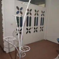 استند فلزی گل