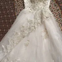 لباس عروس در حد|لباس|گالیکش, |دیوار