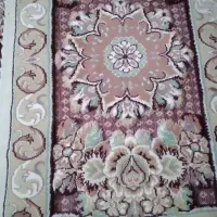 ۶ عدد پشتی سالم در حد نو