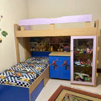 تخت خواب نوجوان