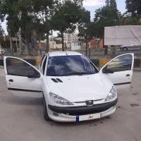 206 سفید