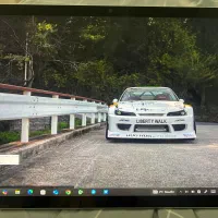 سرفیس پرو ۹ با کیبورد و قلم