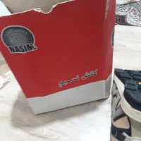 کفش کوهنوردی|کیف، کفش، کمربند|شیراز, ده پیاله|دیوار