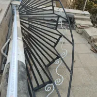 پله آهنی گرد