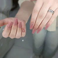 مدل جهت تکمیل آلبوم کاری