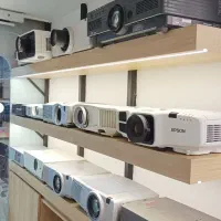 ویدیو پروژکتور جایگزین ال ایدی|تلویزیون و پروژکتور|یزد, |دیوار