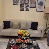 مبل ۸ نفره|مبلمان خانگی و میز عسلی|تهران, نیروی هوایی (پیروزی)|دیوار