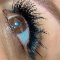 آرایش و شنیون.رنگ و لایت.کاشت مژه. کاشت ناخن.