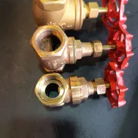 آبگرمکن  شیر برنجی کشوی وسوزنی فلکه