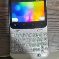 گوشی قدیمی اچ تی سی لمسی و دکمه ای