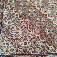 تعدادی فرش و تابلوفرش فرش|فرش|اردبیل, |دیوار
