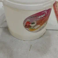 سطل پنیری نو و حلب