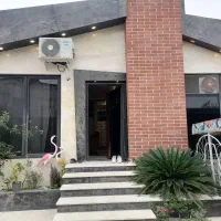 همکف نوساز، با استخر سرپوشیده، مبله کامل، فقط ۶۳۰۰