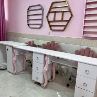 میز ناخن استند ناخن