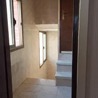 خیابان آذر طبقه اول ۱۲۰ متر دو خواب تک واحدی|اجارهٔ آپارتمان|اصفهان, عباس‌آباد|دیوار