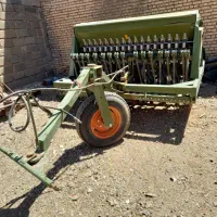 تراکتور وادوات