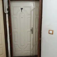 درب آپارتمان شیروان