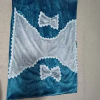 رو بالشت و ۴ تا بالشت شکلاتی|رختخواب، بالش، پتو|ارومیه, |دیوار