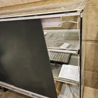 ویترین جوندار|بوفه، ویترین، کنسول|پردیس, فاز ۳|دیوار