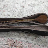 سه تار دیبا به همراه هاردکیس|سازهای سنتی|وحیدیه, |دیوار