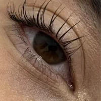 لیفت ولمینت مژه وابرو