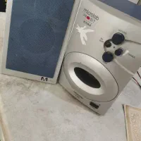 باند میکرولب و یک عدد بلند گو کامپیوتر