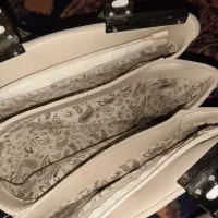 کیف کرم اسپرت ساده|کیف، کفش، کمربند|خرم‌آباد, |دیوار