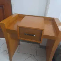 میز آرایش با اینه سالم و تمیز فقط 6تومن