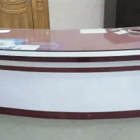 میز|مبلمان اداری|نجف‌آباد, هفده شهریور|دیوار
