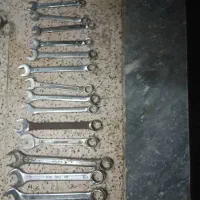 فروش تعدادی ابزار و اچار و جعبه فلزی بزرگ|ابزارآلات|شیراز, میانرود|دیوار